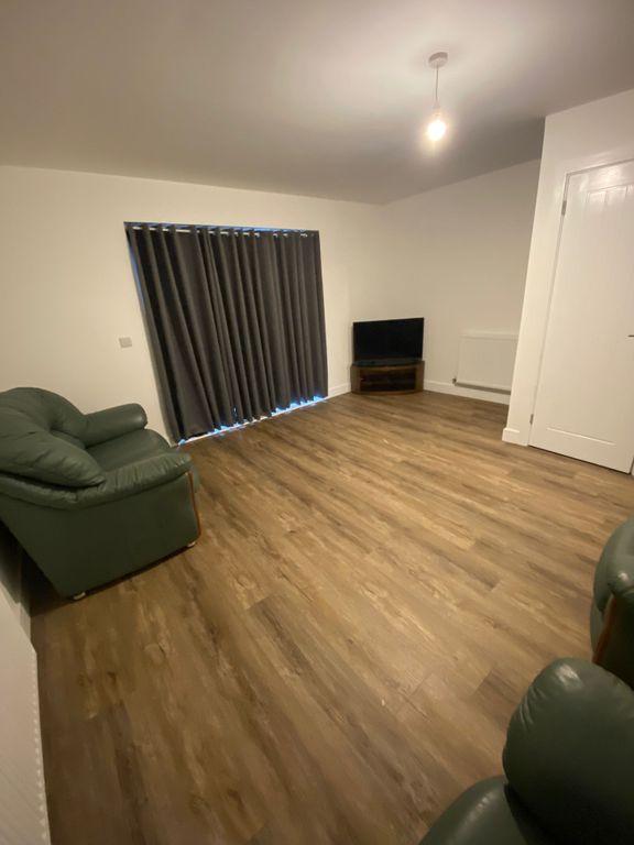 Property photo 1 of 14 Photo 0