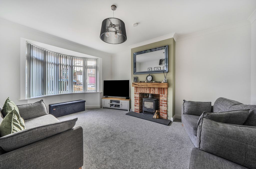 Property photo 3 of 22 1383352-13-6929Cf...