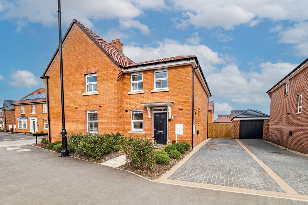 Property photo 1 of 12 Photo 1