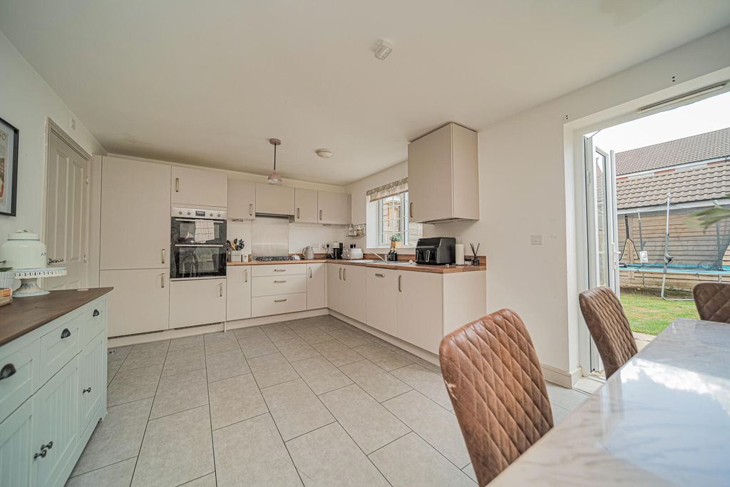 Property photo 2 of 20 Edited Drone-2752.Jpg