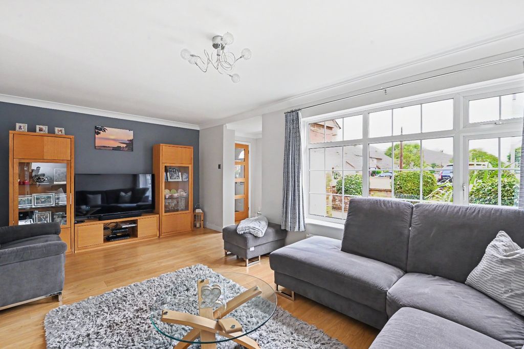 Property photo 2 of 25 5023261