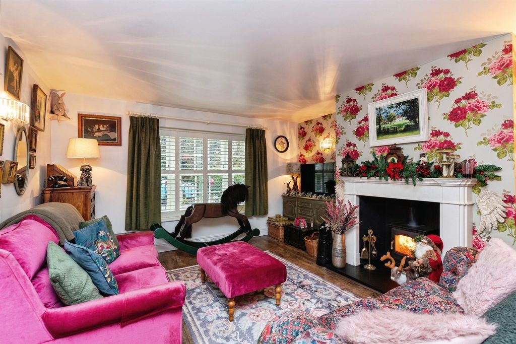 Property photo 3 of 29