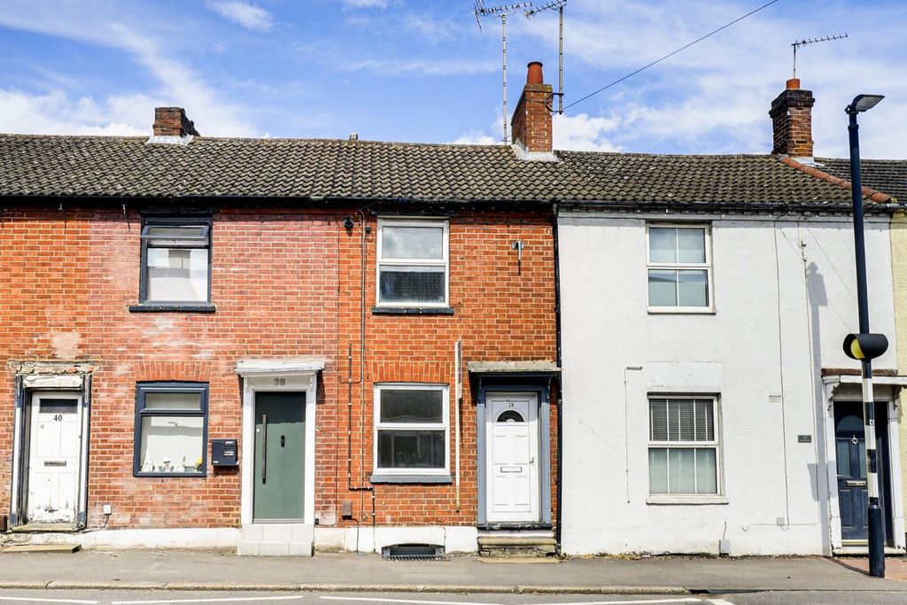 Property photo 1 of 15