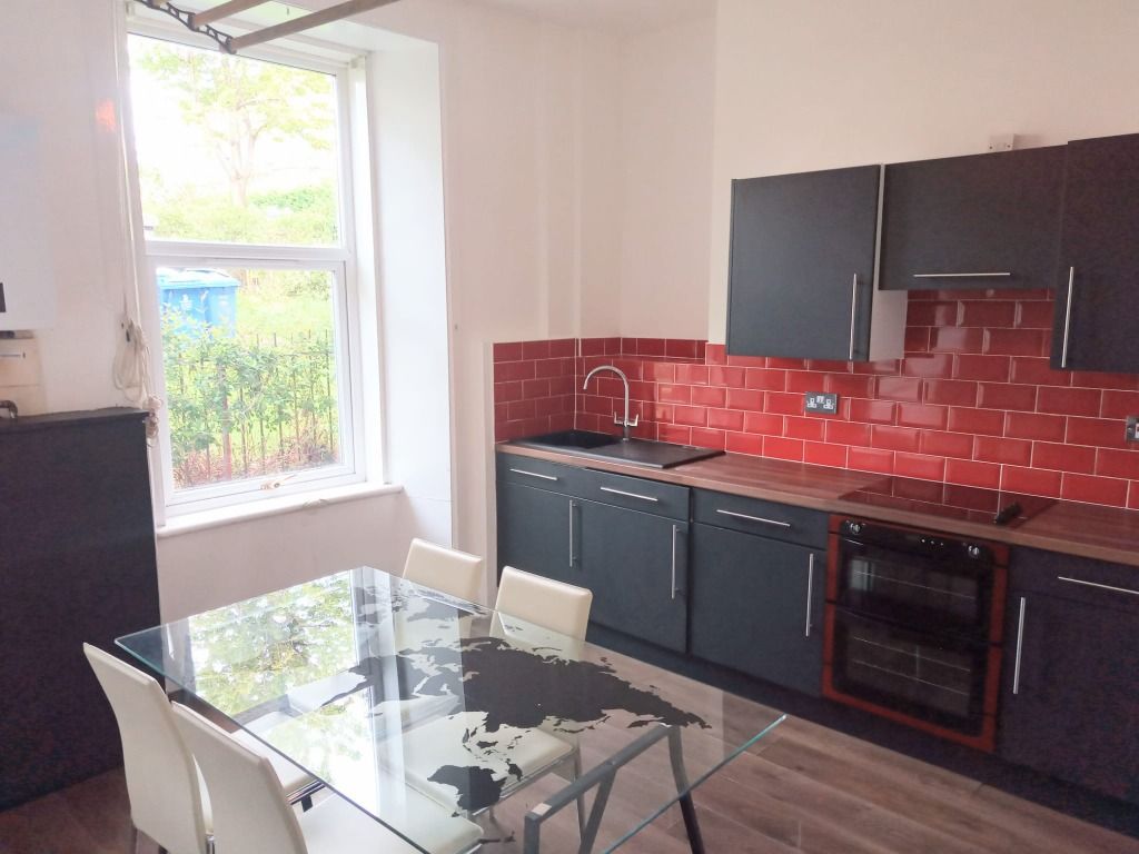 Property photo 3 of 14 Photo 3