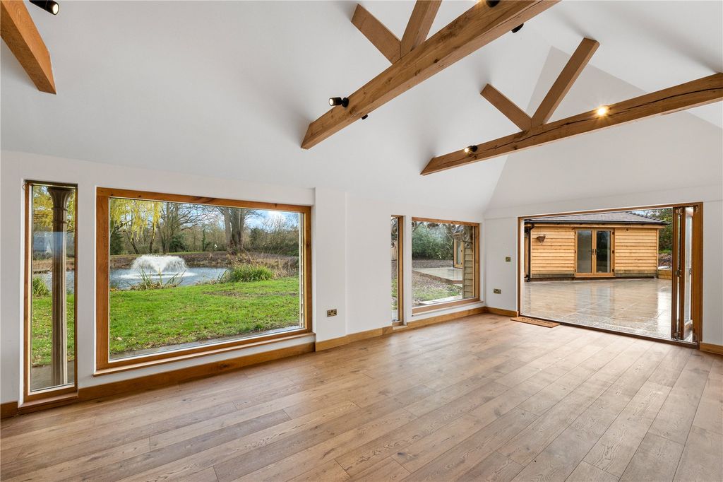 Property photo 3 of 39 Picture No. 46