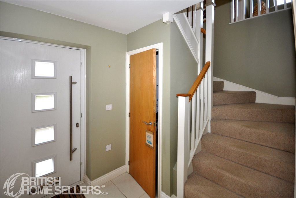 Property photo 3 of 22 Picture No. 09