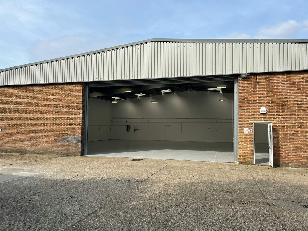 Property photo 3 of 5 Web Img_3880.Jpg