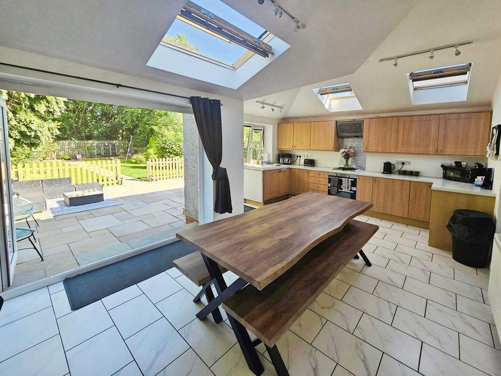 Property photo 3 of 13 Photo 5