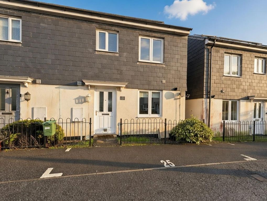 Property photo 1 of 12 Front