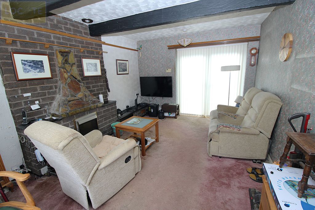 Property photo 2 of 13 Img_9528.Jpg