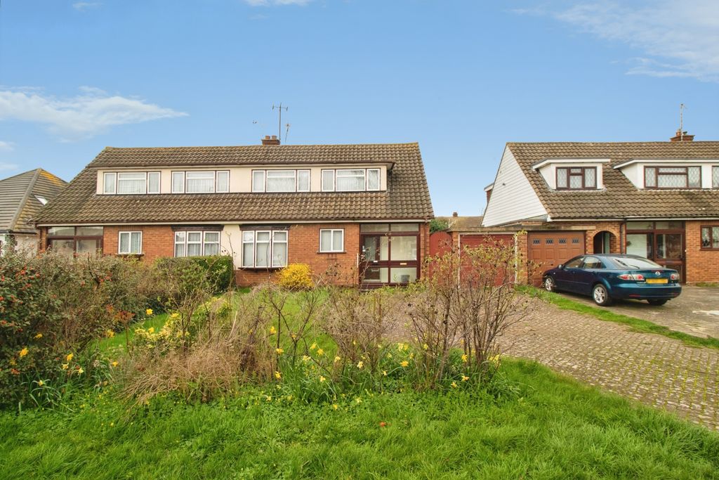 Property photo 2 of 20