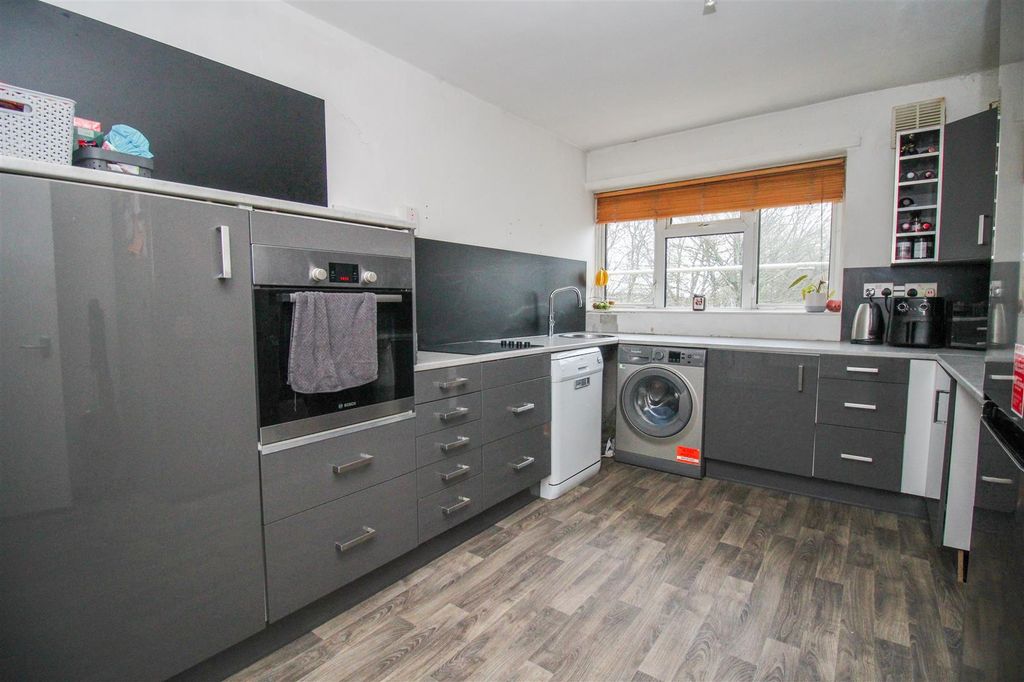 Property photo 3 of 9 Img_8281.Jpg