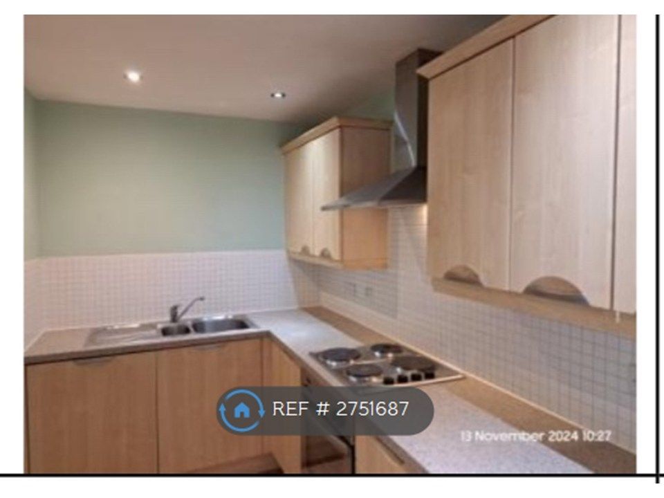 Property photo 3 of 4 Kitchen