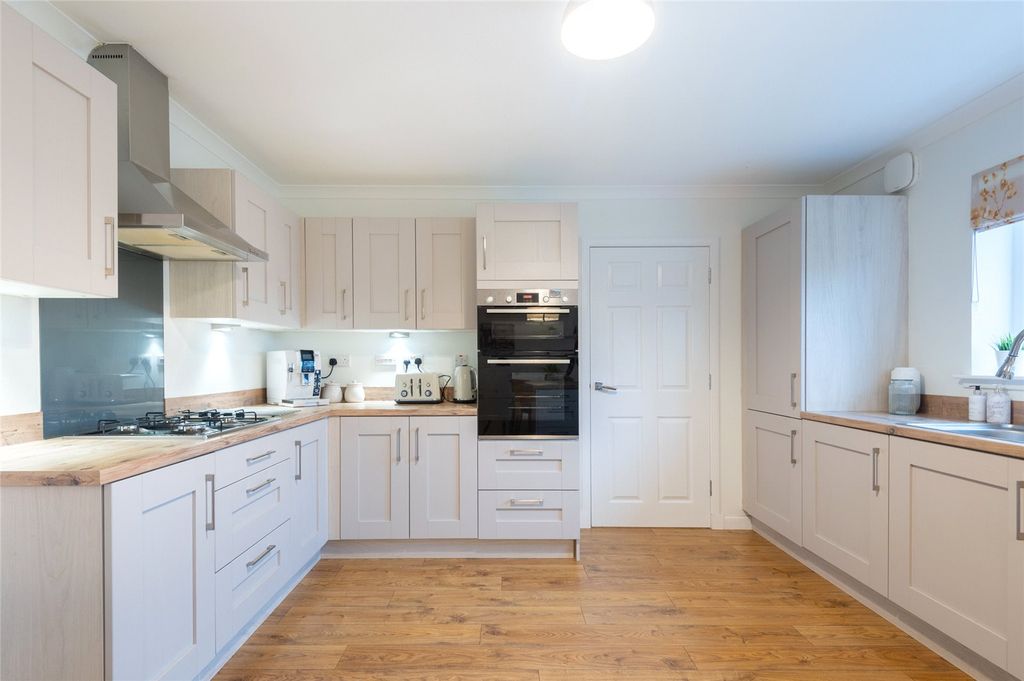 Property photo 2 of 39 Picture 2