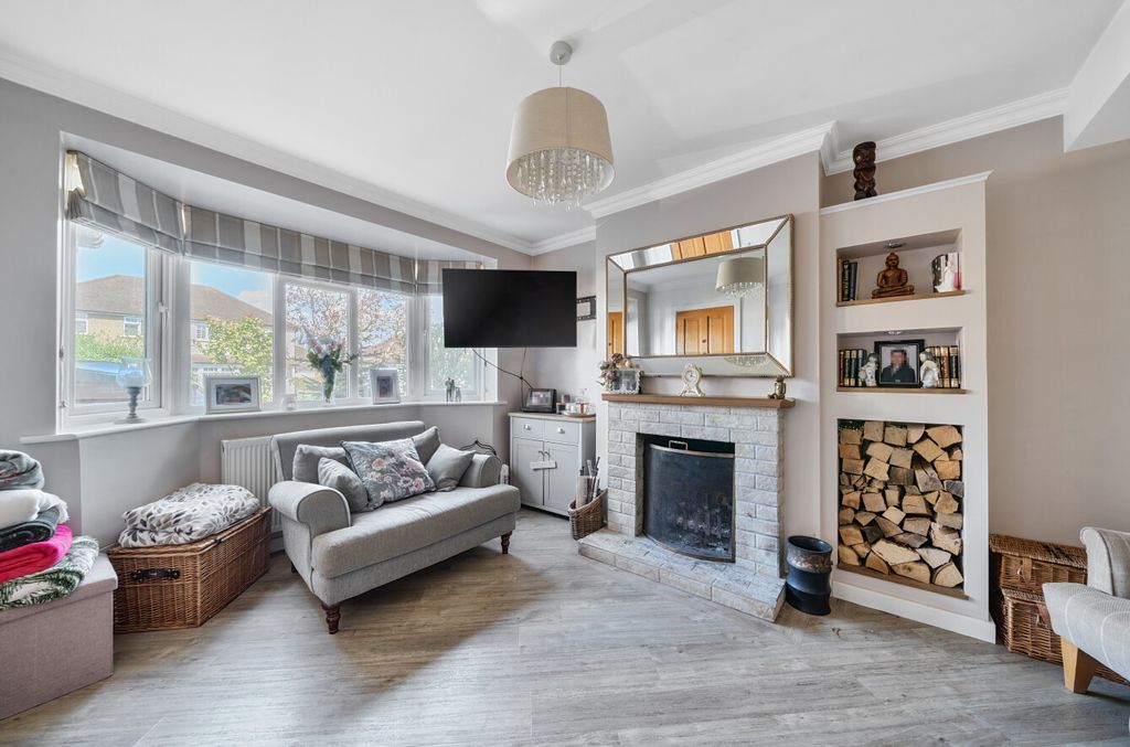 Property photo 3 of 13 Picture 3