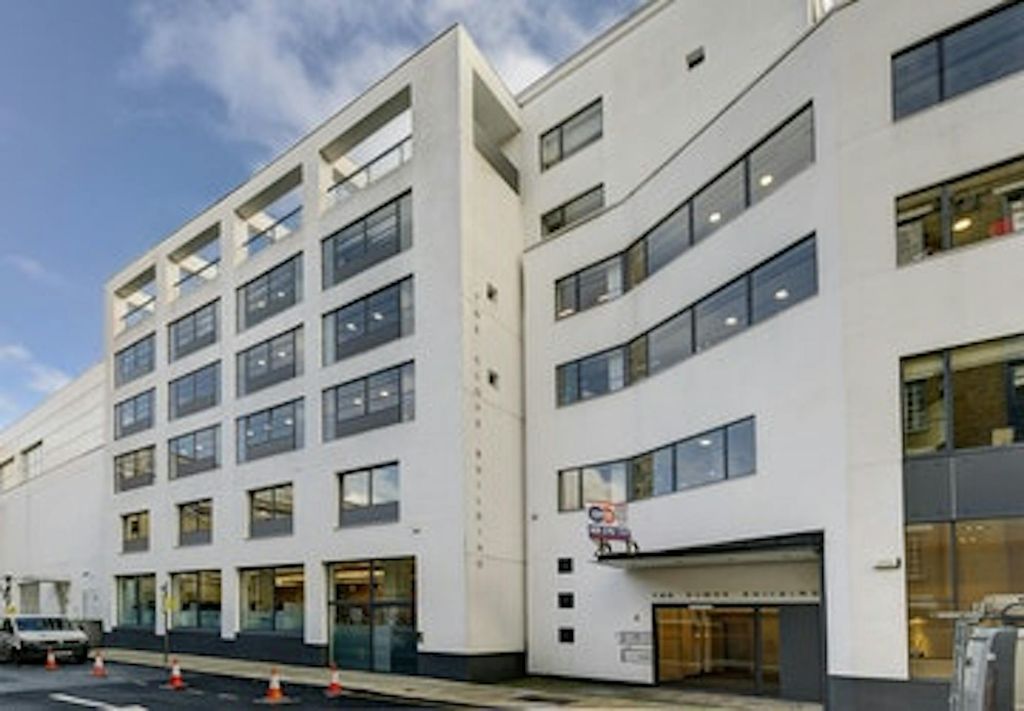 Property photo 1 of 8