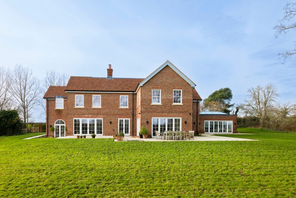 Property photo 2 of 26 Picture No. 03