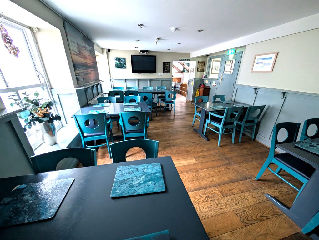 Property photo 3 of 8