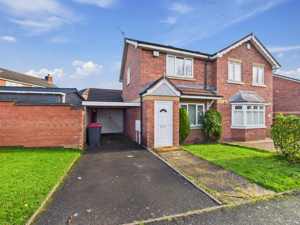 Property photo 1 of 12 Photo 11