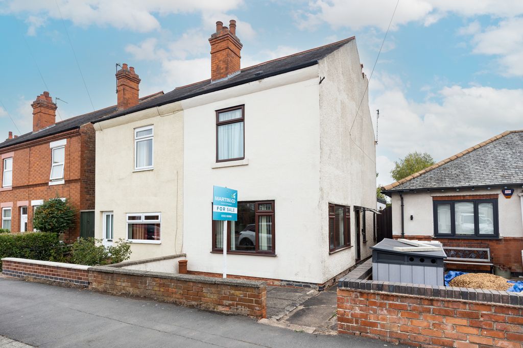 Property photo 1 of 18