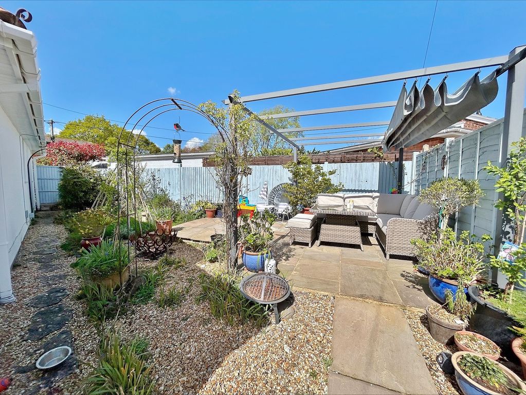 Property photo 3 of 26