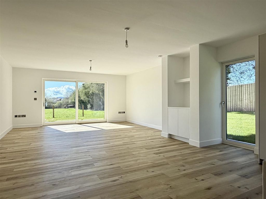 Additional image 8 of 4 bed property for saleColdwells Road, Holmer, Hereford HR1