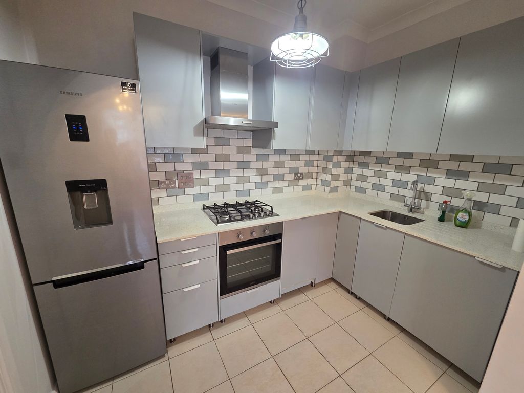 Property photo 2 of 5 Image