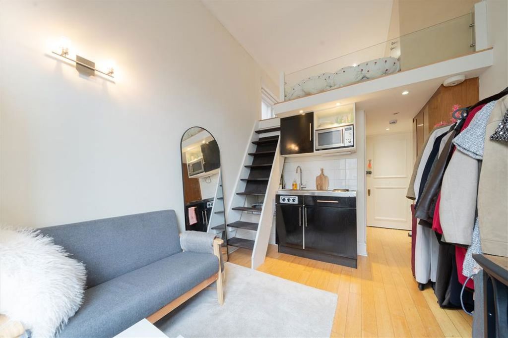 Property photo 2 of 4