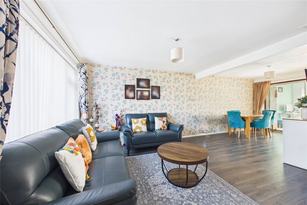 Property photo 2 of 14 Picture No. 02