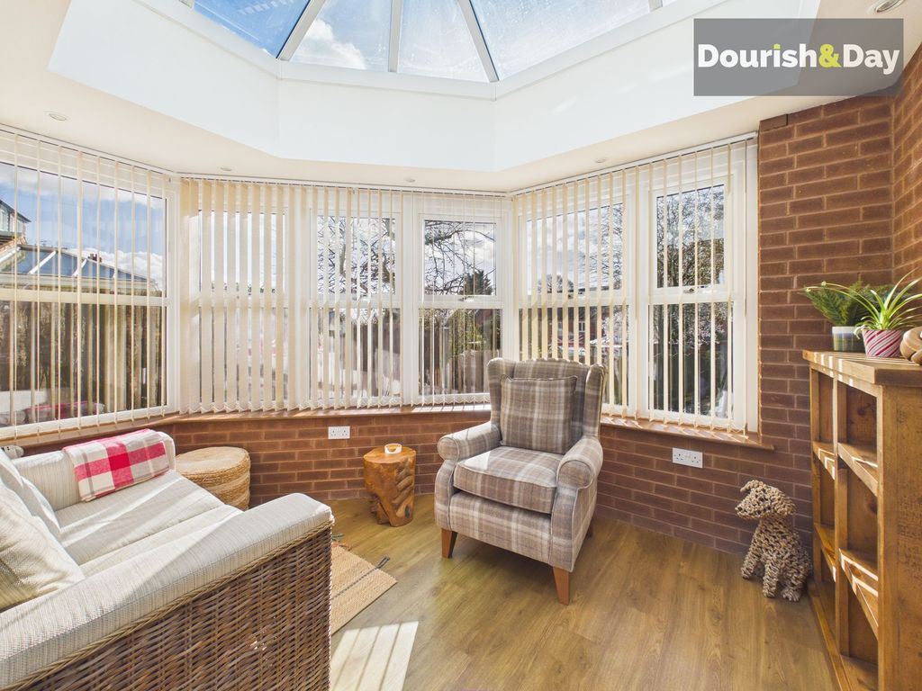 Property photo 3 of 24