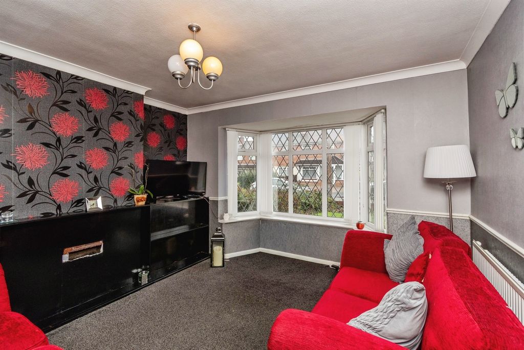 Property photo 2 of 19