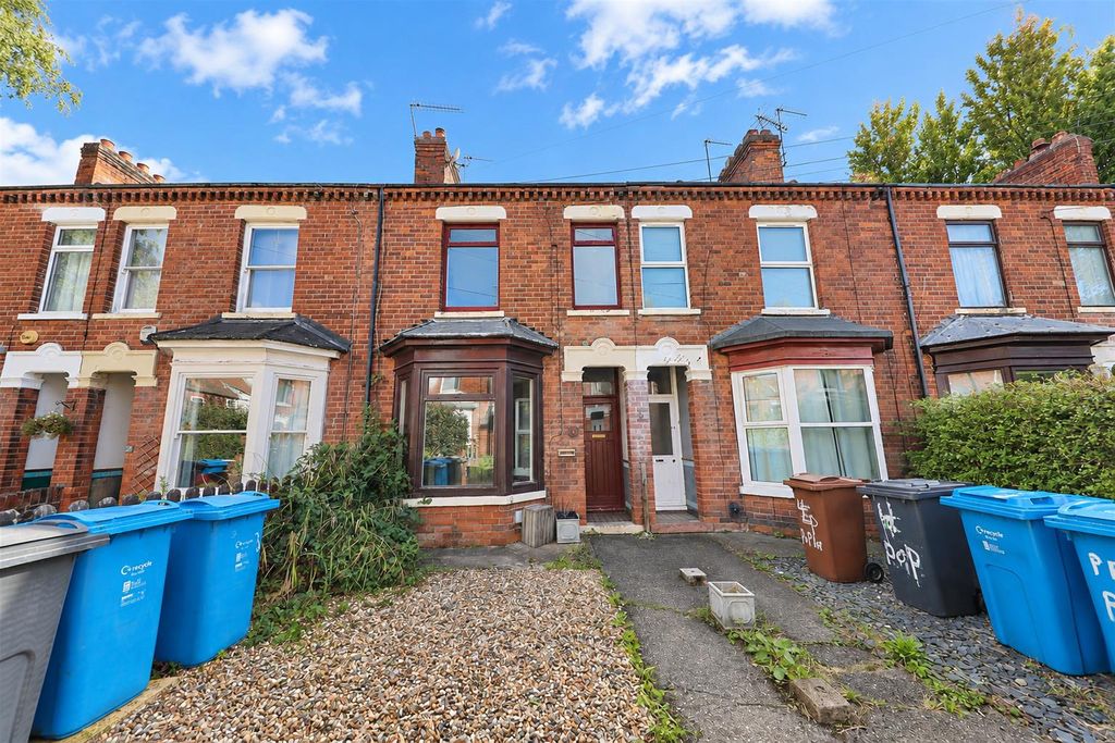 Property photo 1 of 19
