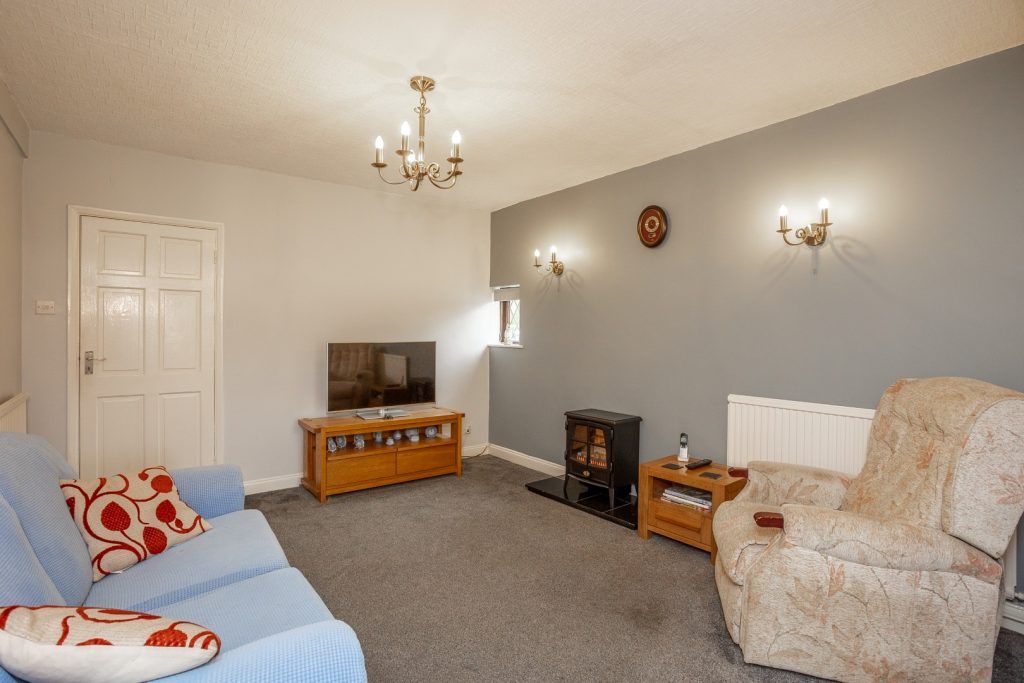 Property photo 2 of 36