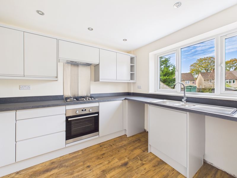 Property photo 2 of 17 Photo 21