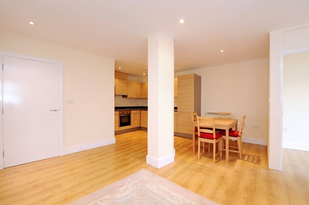 Property photo 2 of 7 Picture No. 06