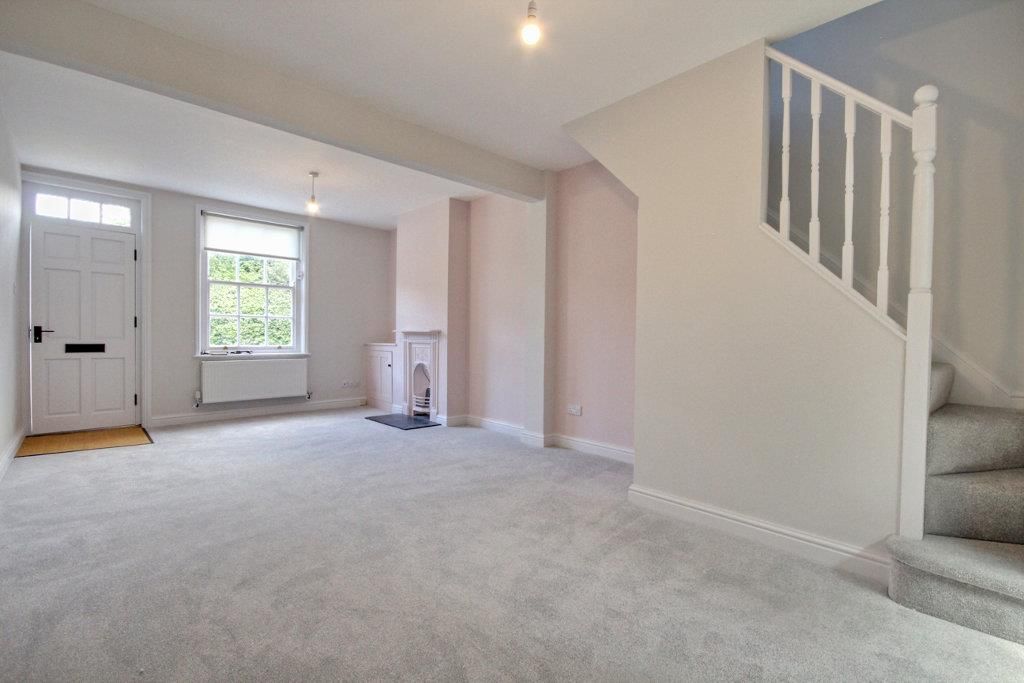 Property photo 3 of 11 Img_9212-Img_9214_Lzn.Jpg