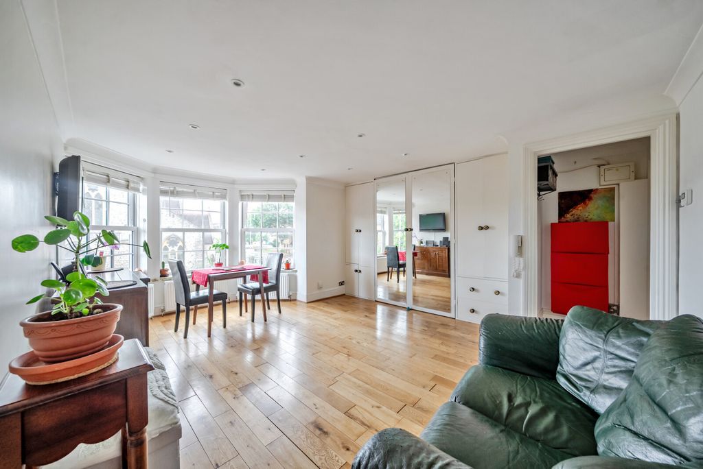 Property photo 2 of 15 1466930-18-6A1Efe...