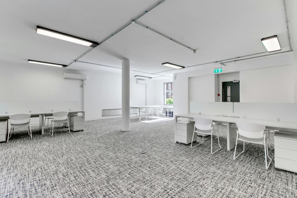 Property photo 2 of 23 Notting Dale 28092022  High Res3.Jpg