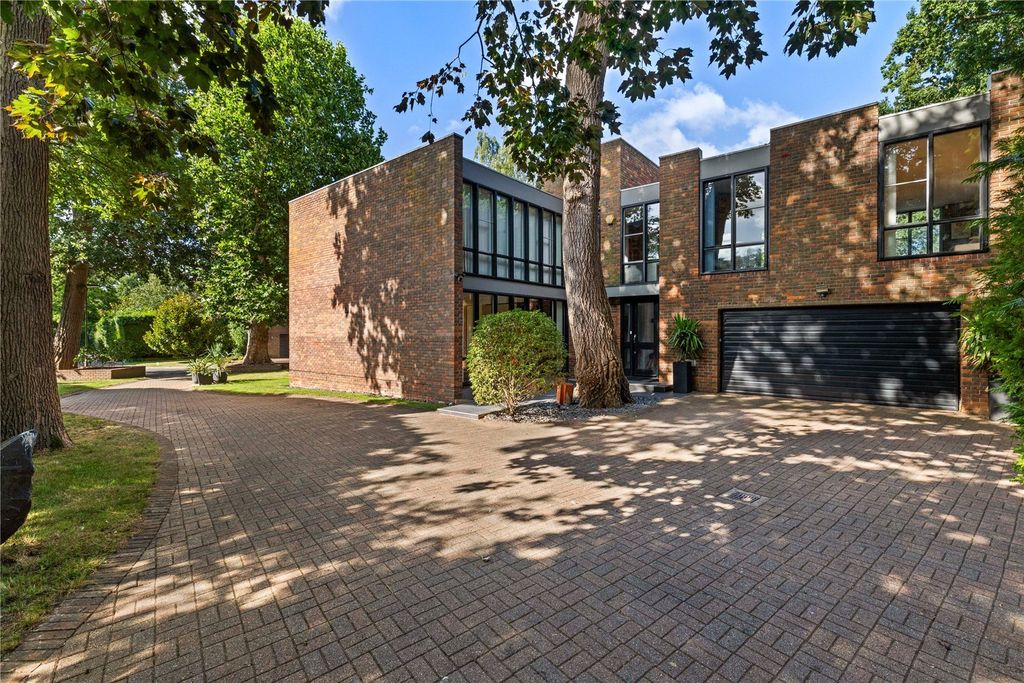 Property photo 1 of 41 Picture No. 78