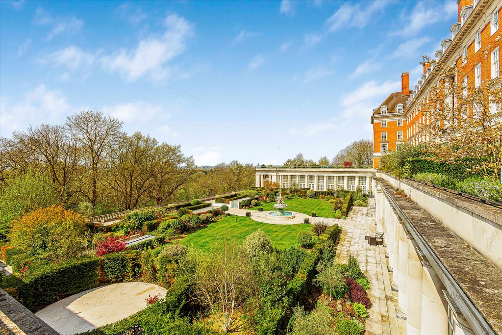 Property photo 2 of 15 Image