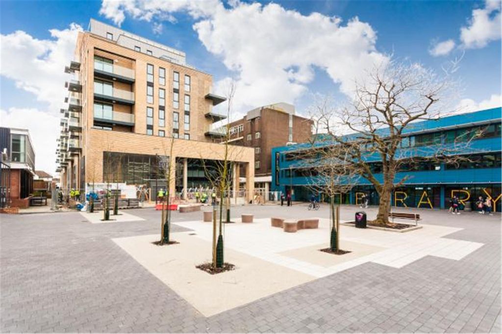 Property photo 1 of 10 External