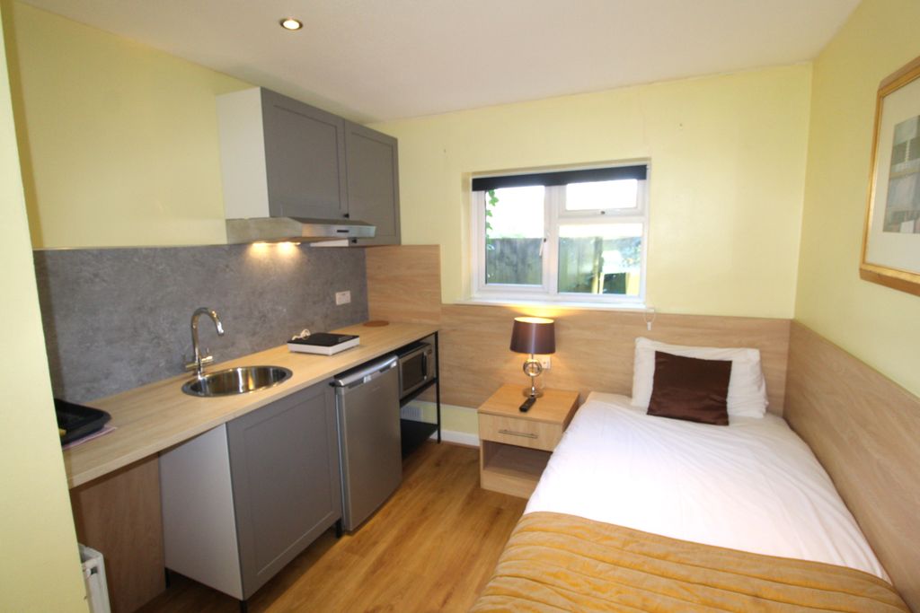 Property photo 1 of 9 Img_6031