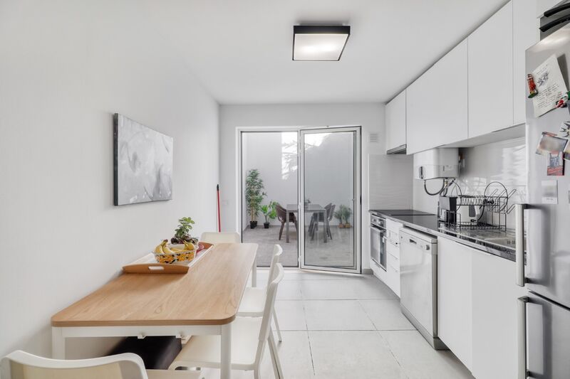 Property photo 3 of 28 Img 2