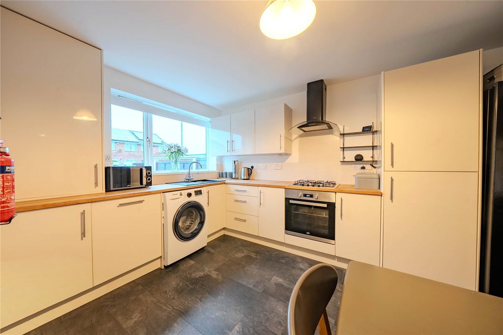 Property photo 3 of 16 Picture No. 09