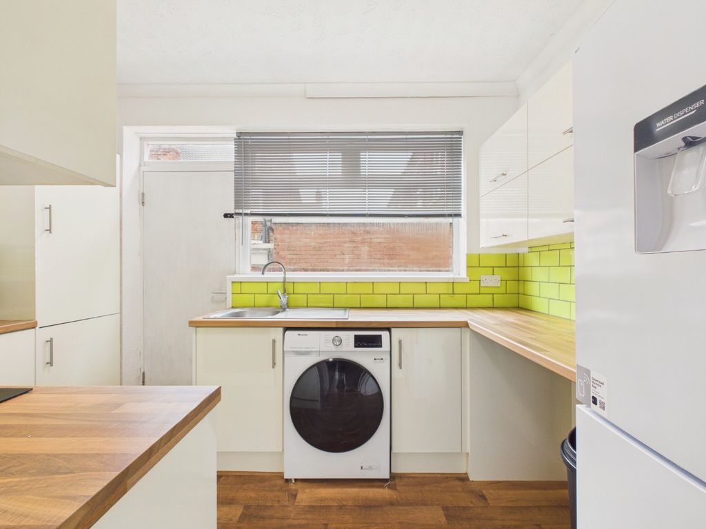 Property photo 3 of 11 5306705