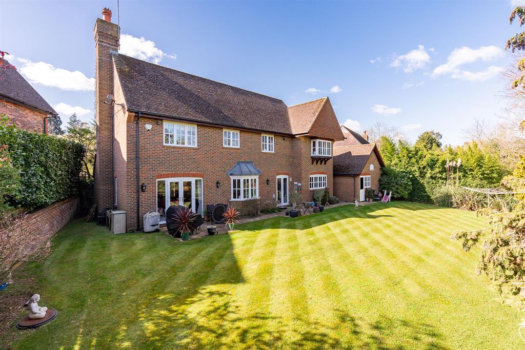 Property photo 2 of 37 External-6.Jpg