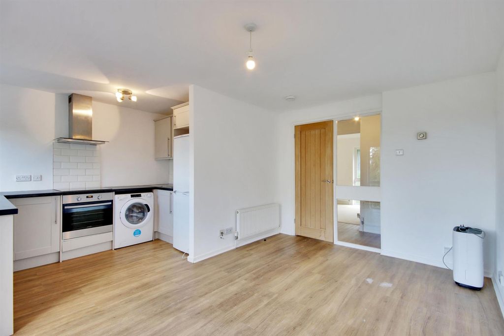 Property photo 2 of 12 Reception Room / Kitchen