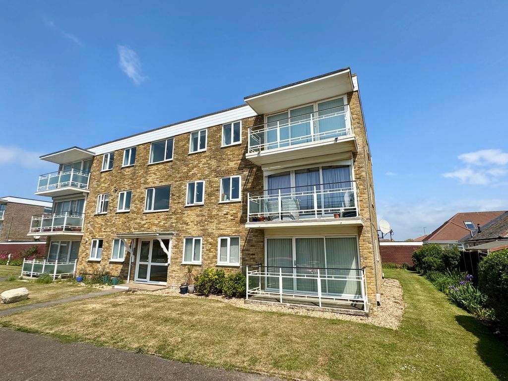Property photo 1 of 11 59 Lister Court Front