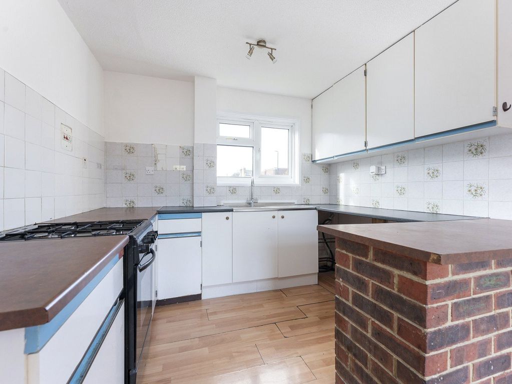 Property photo 3 of 16 Picture No. 14