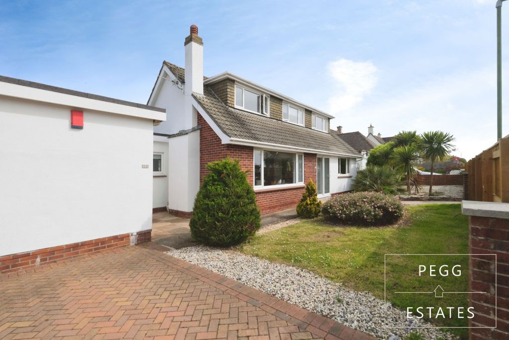 Property photo 2 of 41